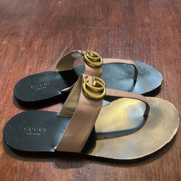 Pink Gucci slides - Picture 3 of 4